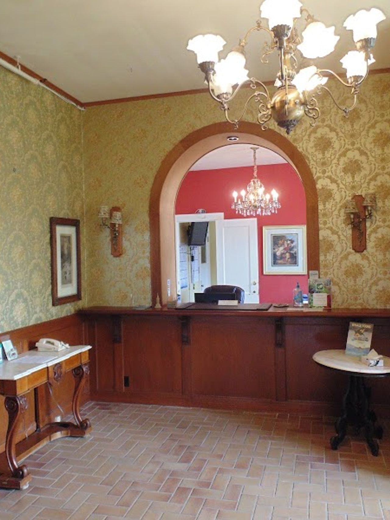 Photo of Manresa Castle Hotel