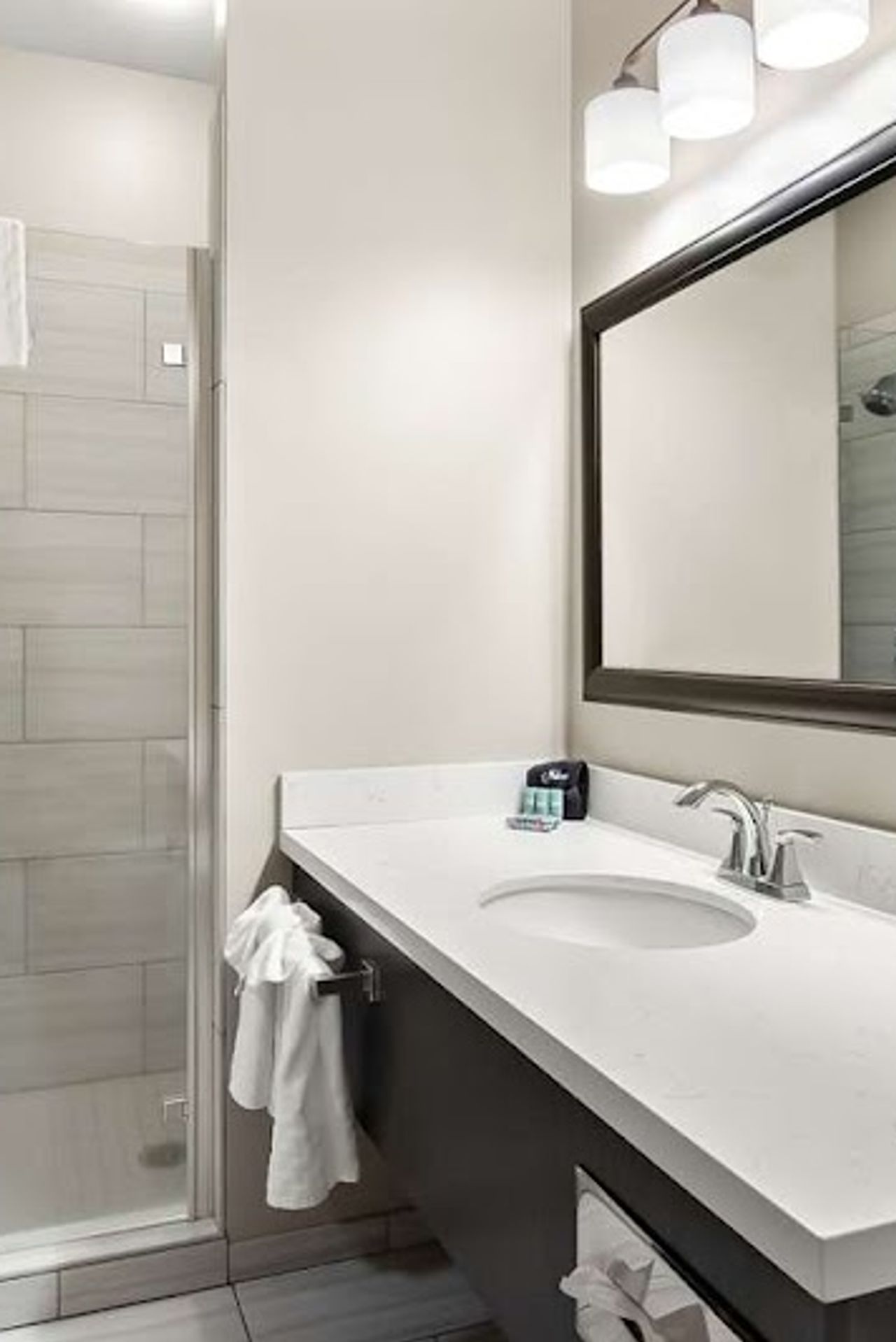 Photo of Best Western Sawtooth Inn & Suites