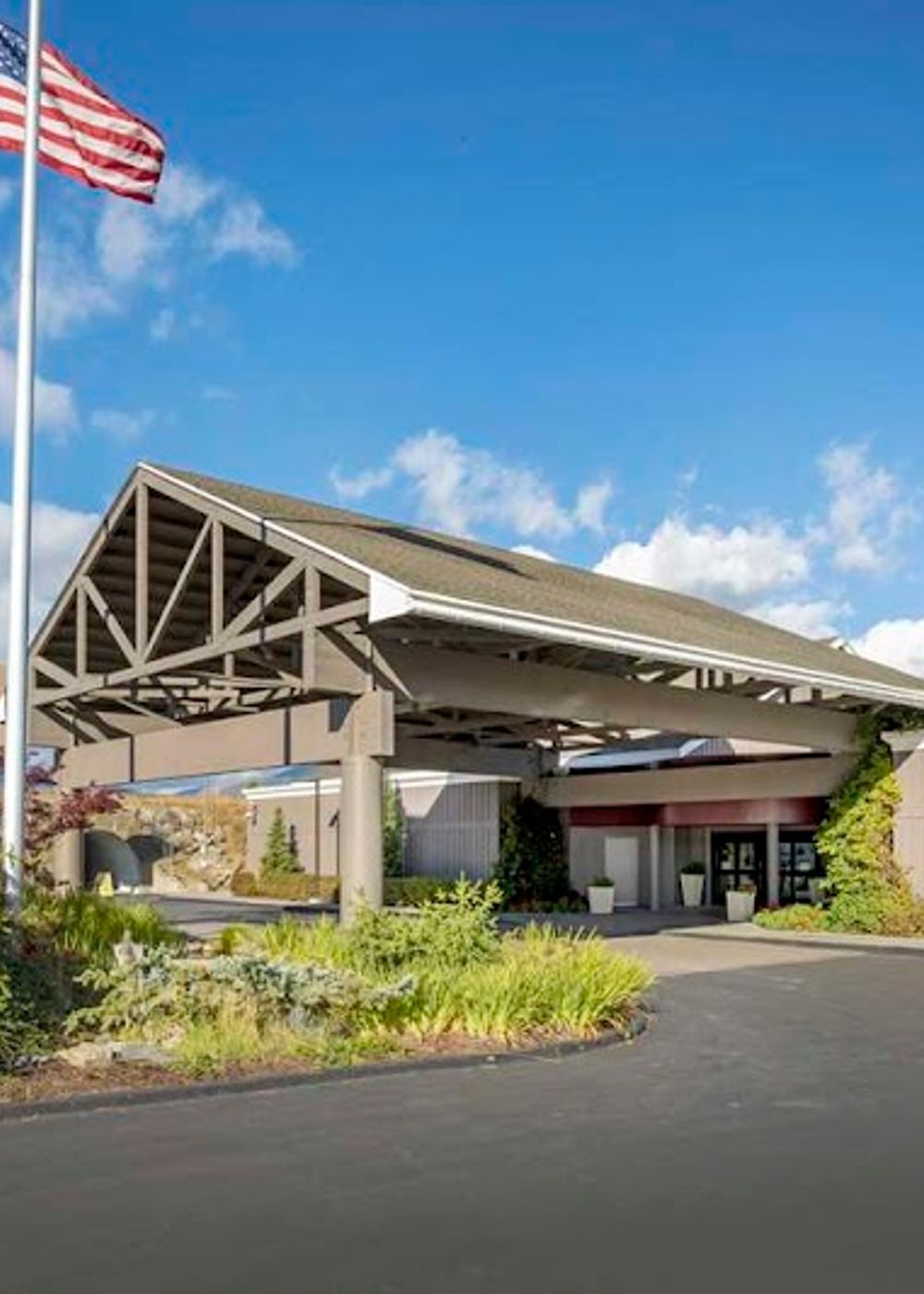 Best Western Plus Kootenai River Inn Casino & Spa