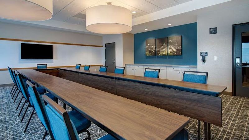 Photo of Hampton Inn & Suites Sunnyvale Silicon Valley