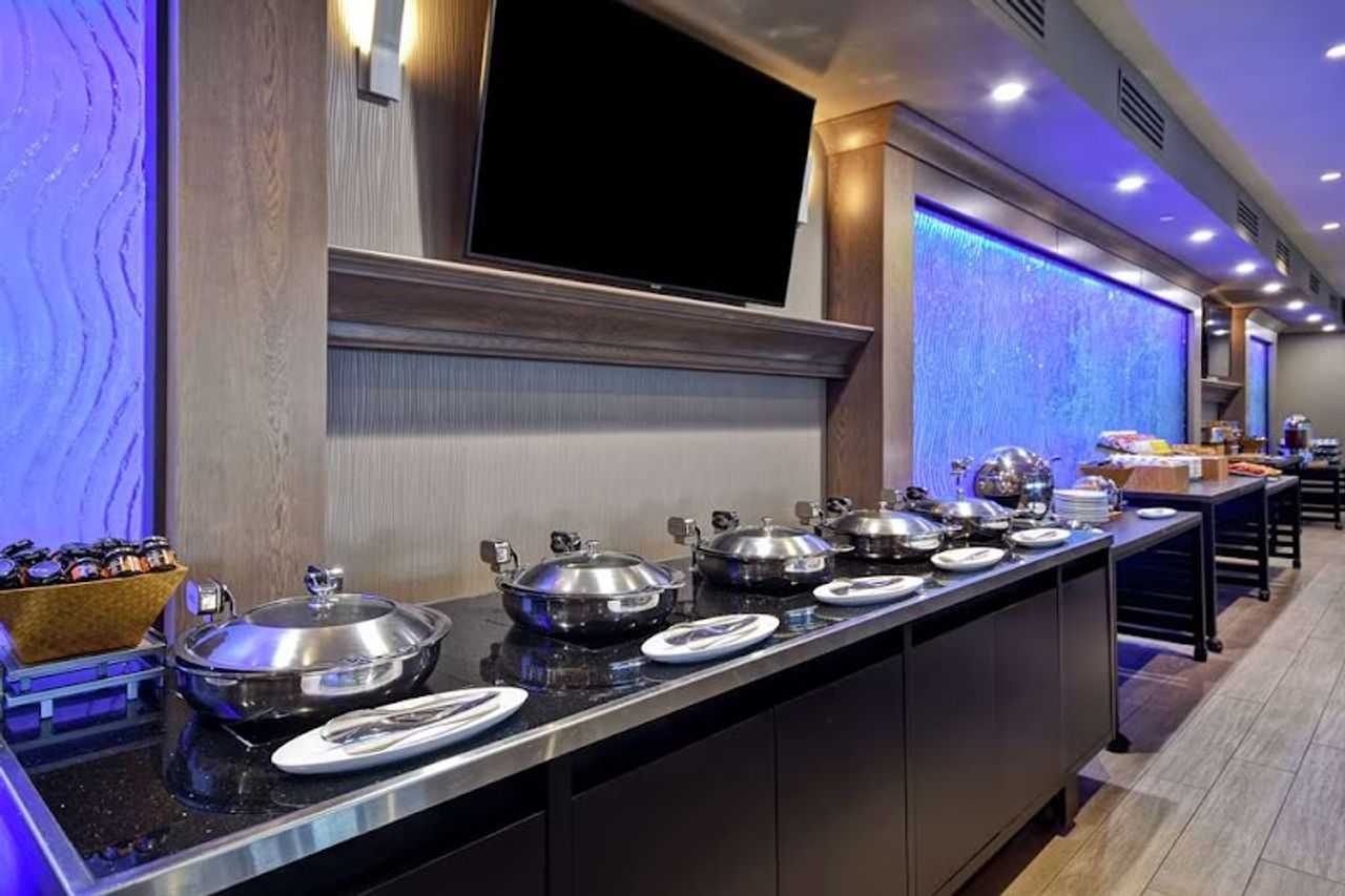 Photo of DoubleTree by Hilton Hotel Pleasanton at the Club