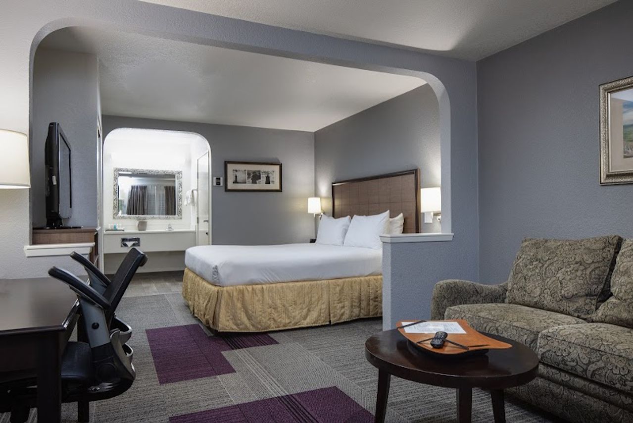 Photo of Atherton Park Inn & Suites Redwood City