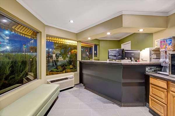 Photo of Super 8 by Wyndham Santa Cruz Beach Boardwalk - Lobby, Reception