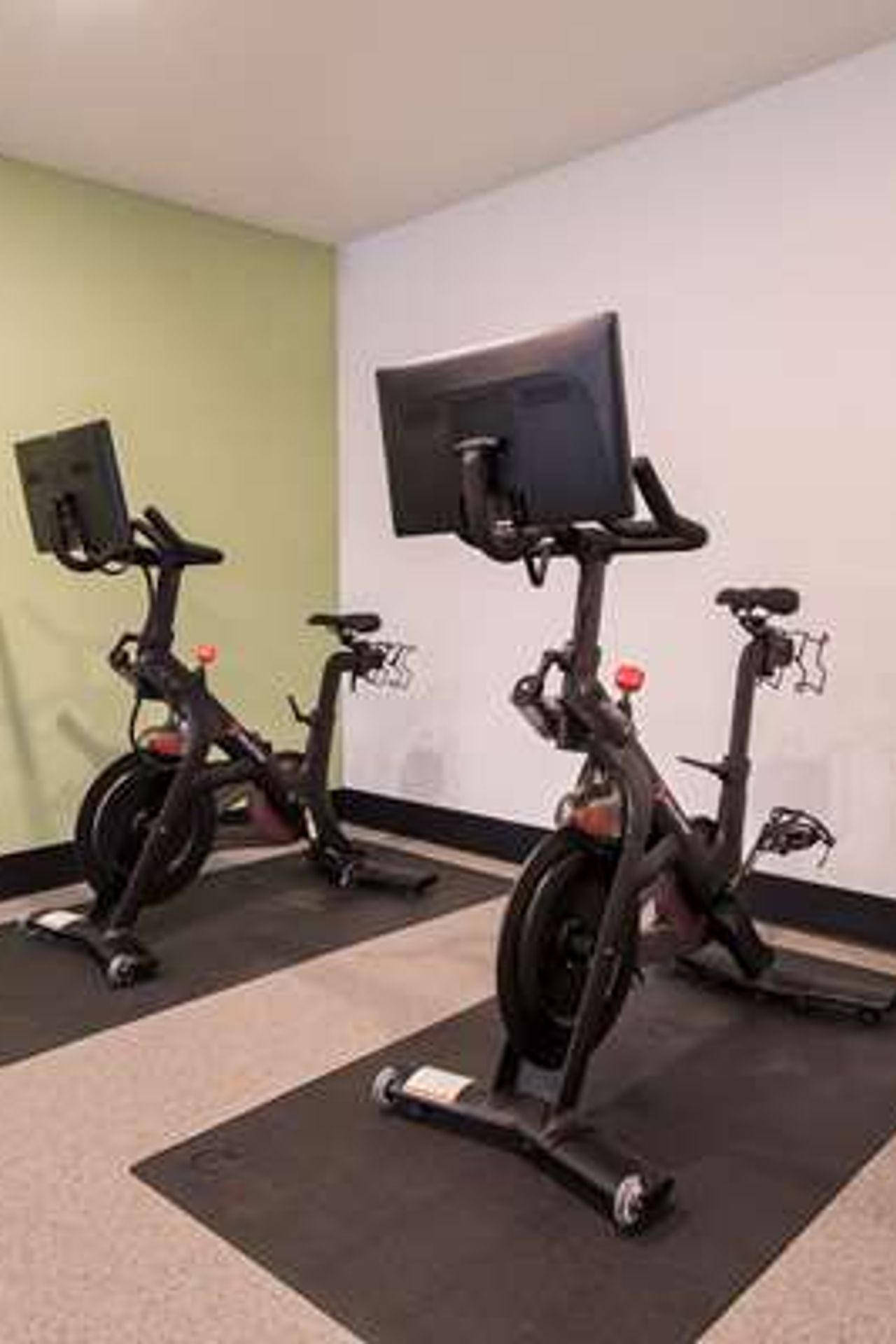Photo of WoodSpring Suites Portland Vancouver