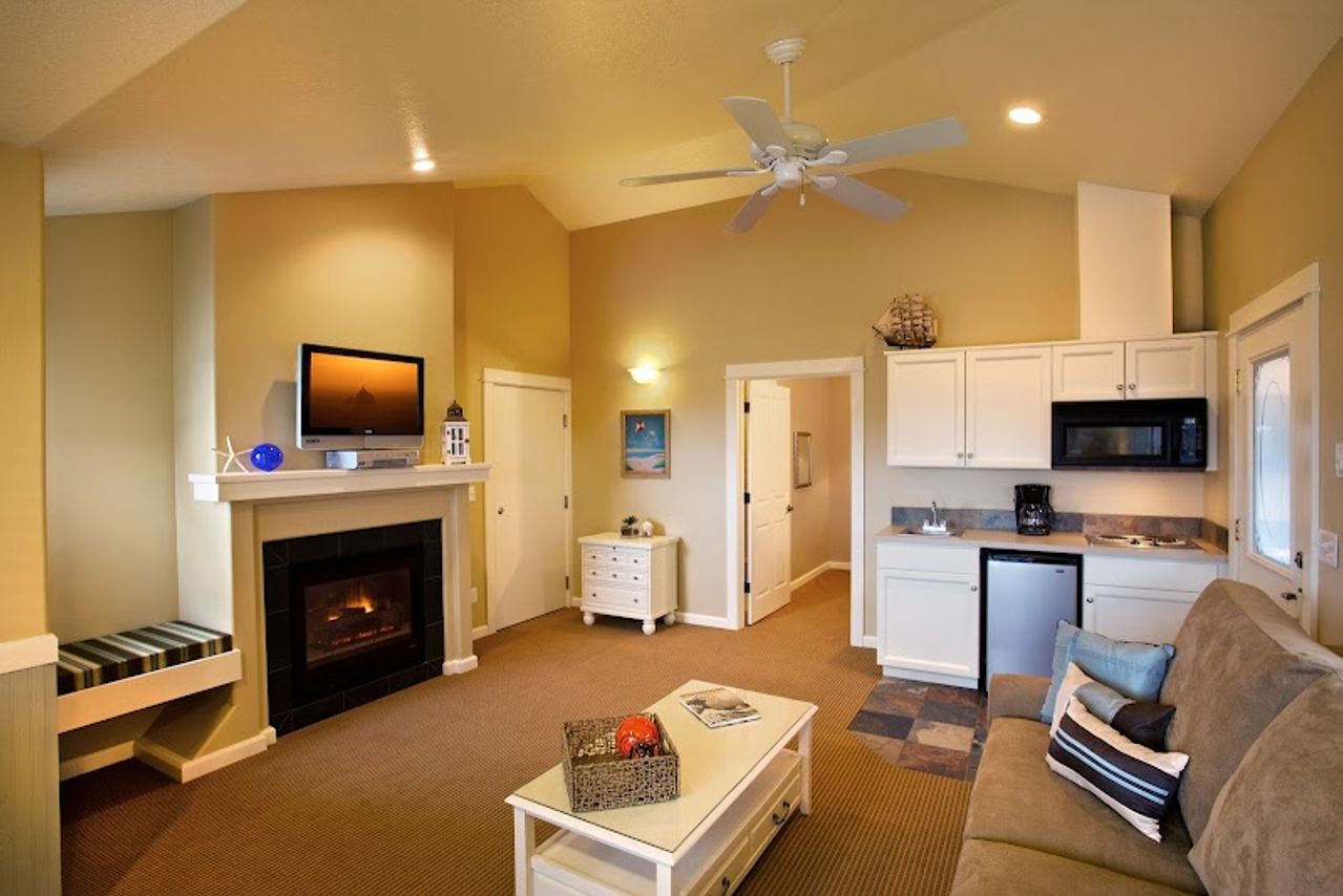 Photo of Lighthouse Inn