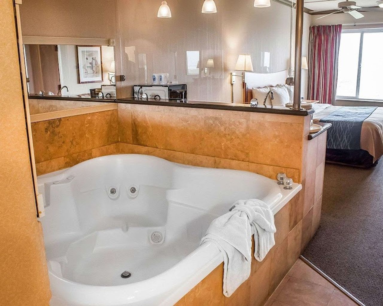 Photo of Comfort Inn & Suites Ocean Shores