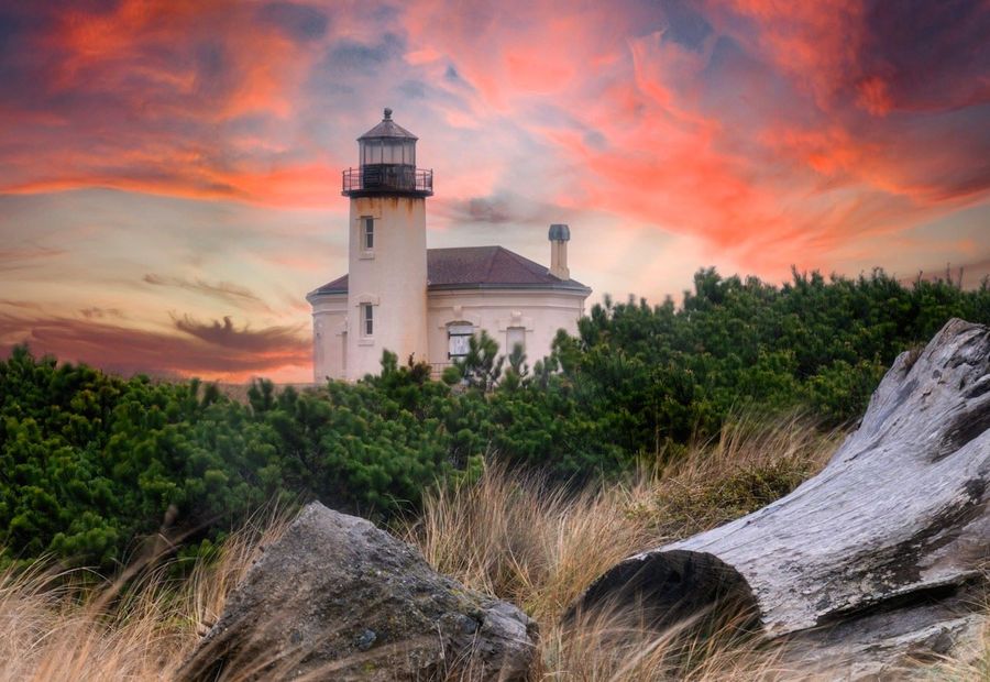 Sunset at Coquille River Lighthouse, Bullards Beach Road, Bandon, OR, USA
