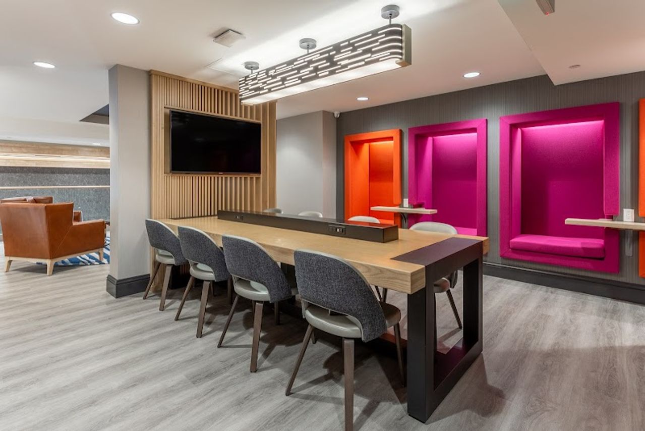 Photo of Hampton Inn Oakland Downtown-City Center