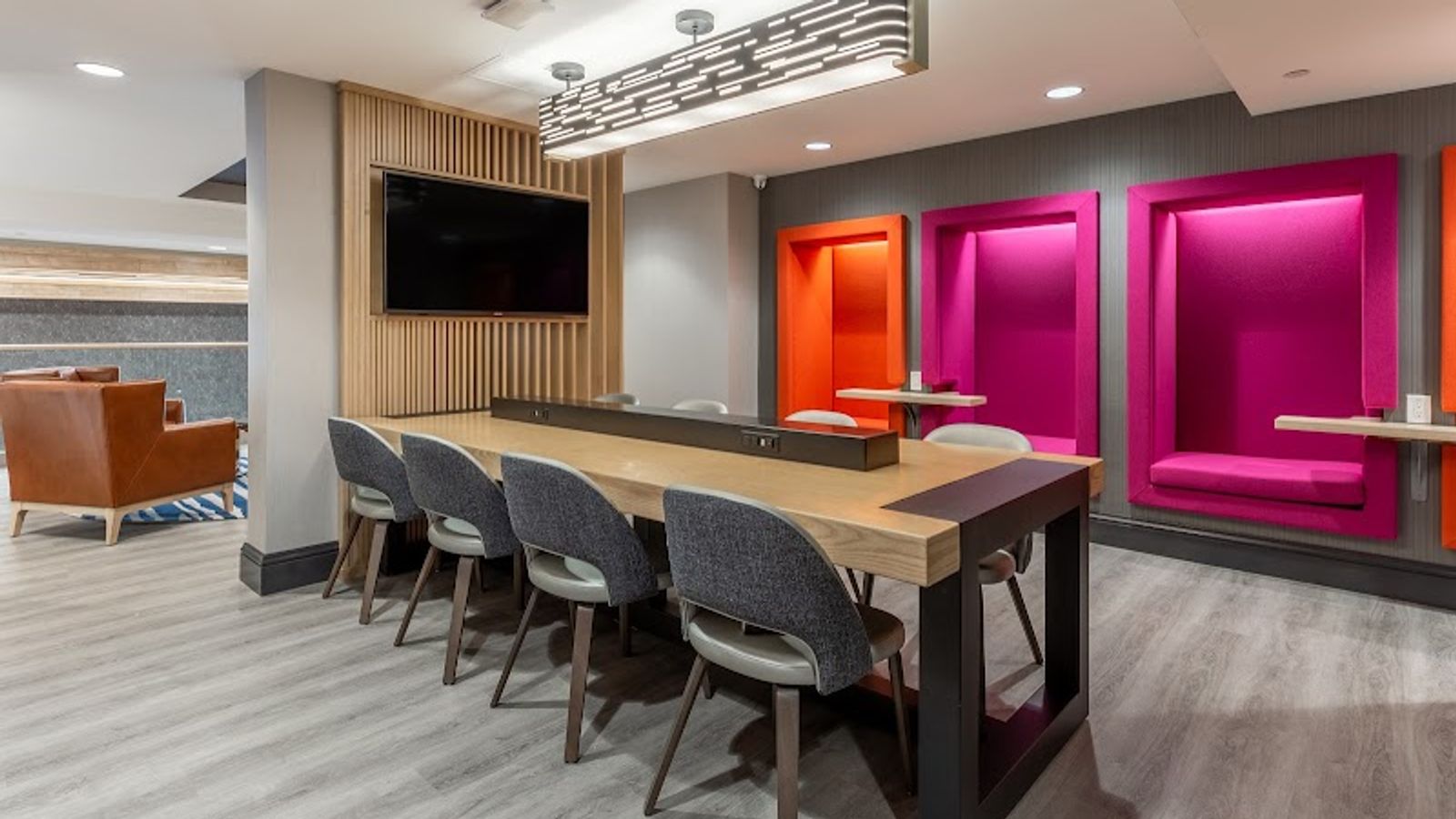 Photo of Hampton Inn Oakland Downtown-City Center