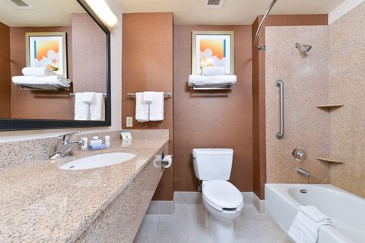 Photo of Fairfield Inn & Suites Sacramento Elk Grove - Bathroom
