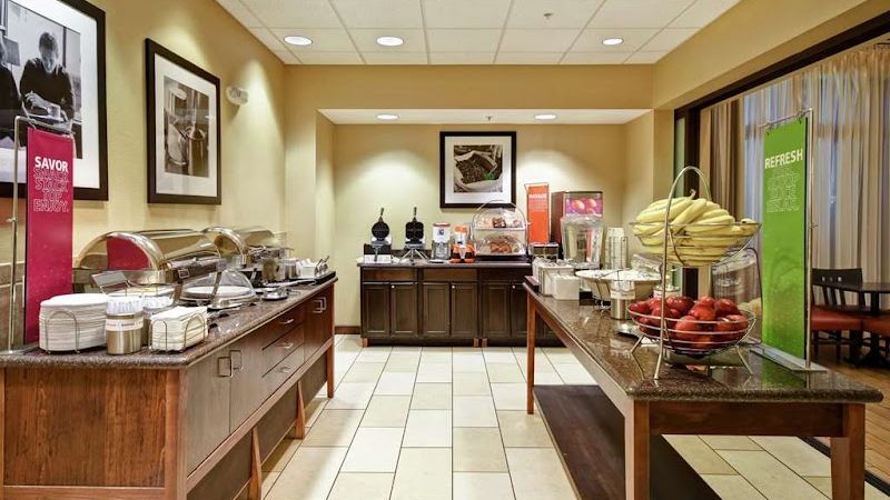 Photo of Hampton Inn & Suites Folsom