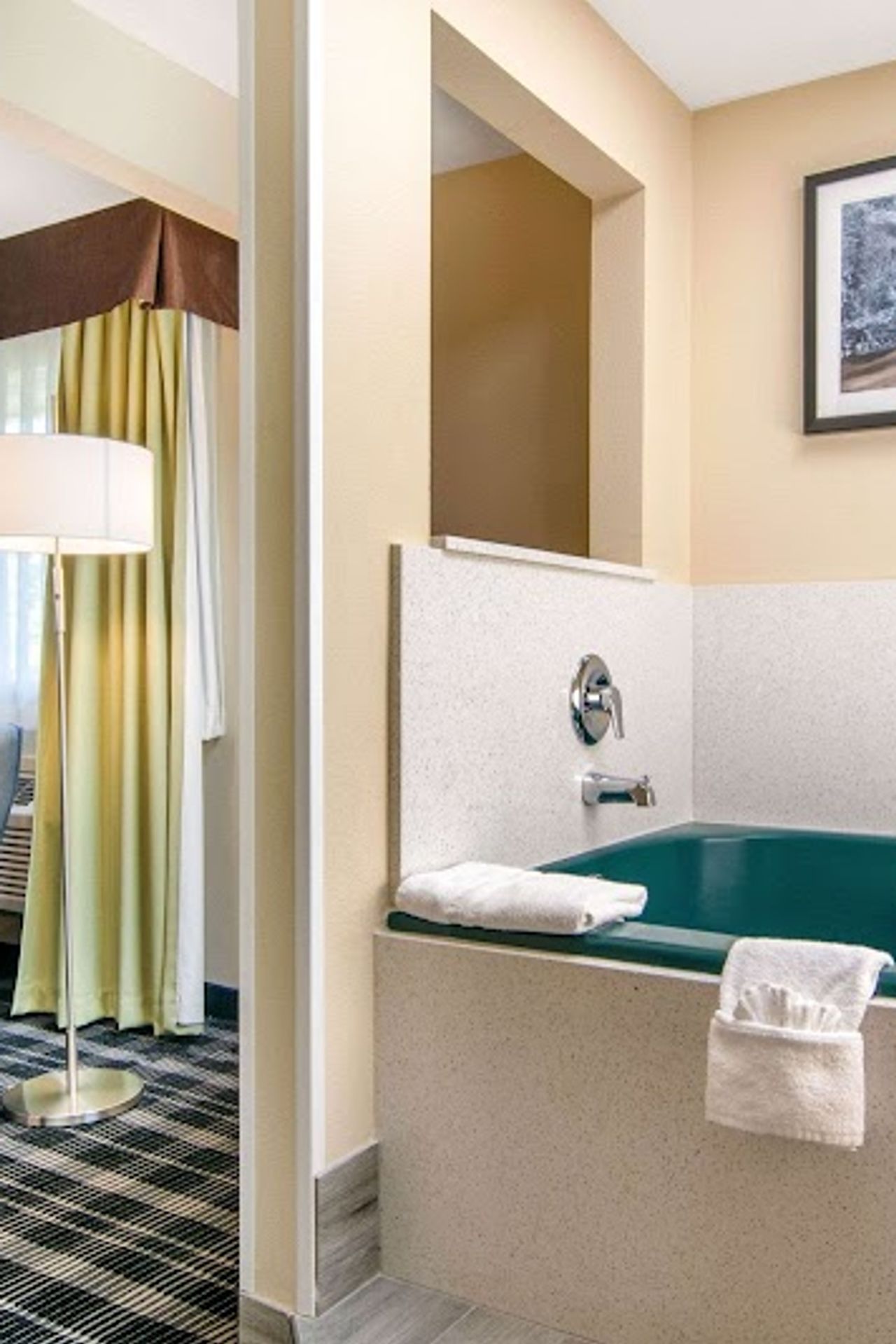 Photo of Quality Inn & Suites