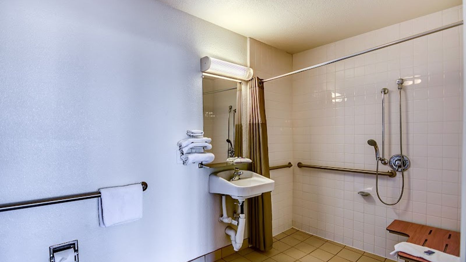 Photo of Motel 6 Stockton, CA - Charter Way West