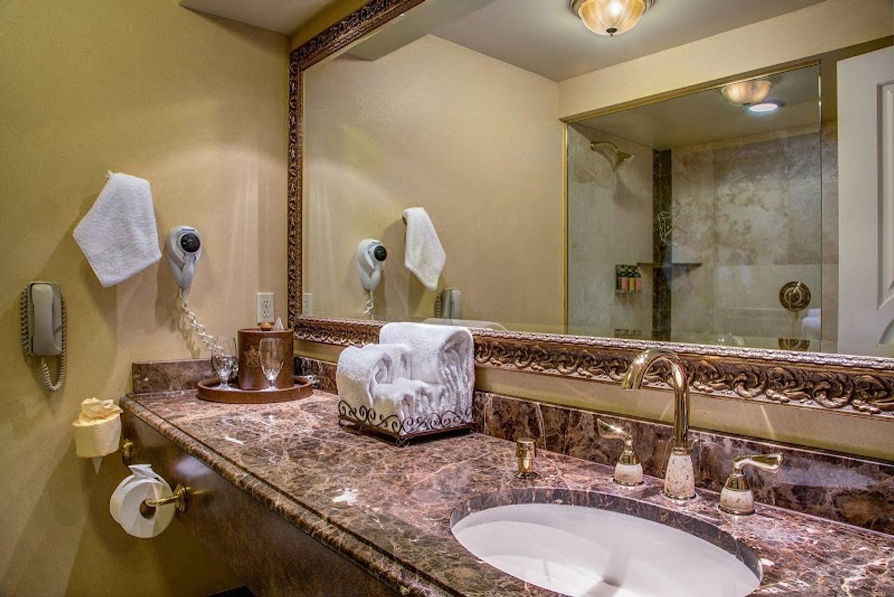 Photo of The Historic Davenport, Autograph Collection