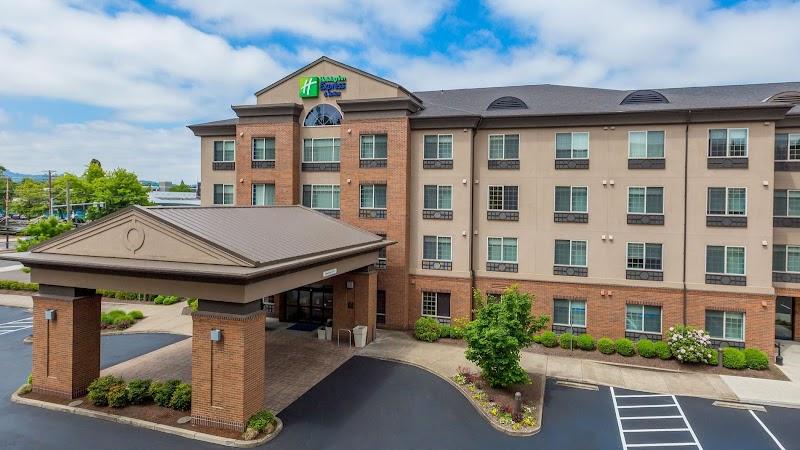 Holiday Inn Express & Suites Eugene Downtown - University, an IHG Hotel