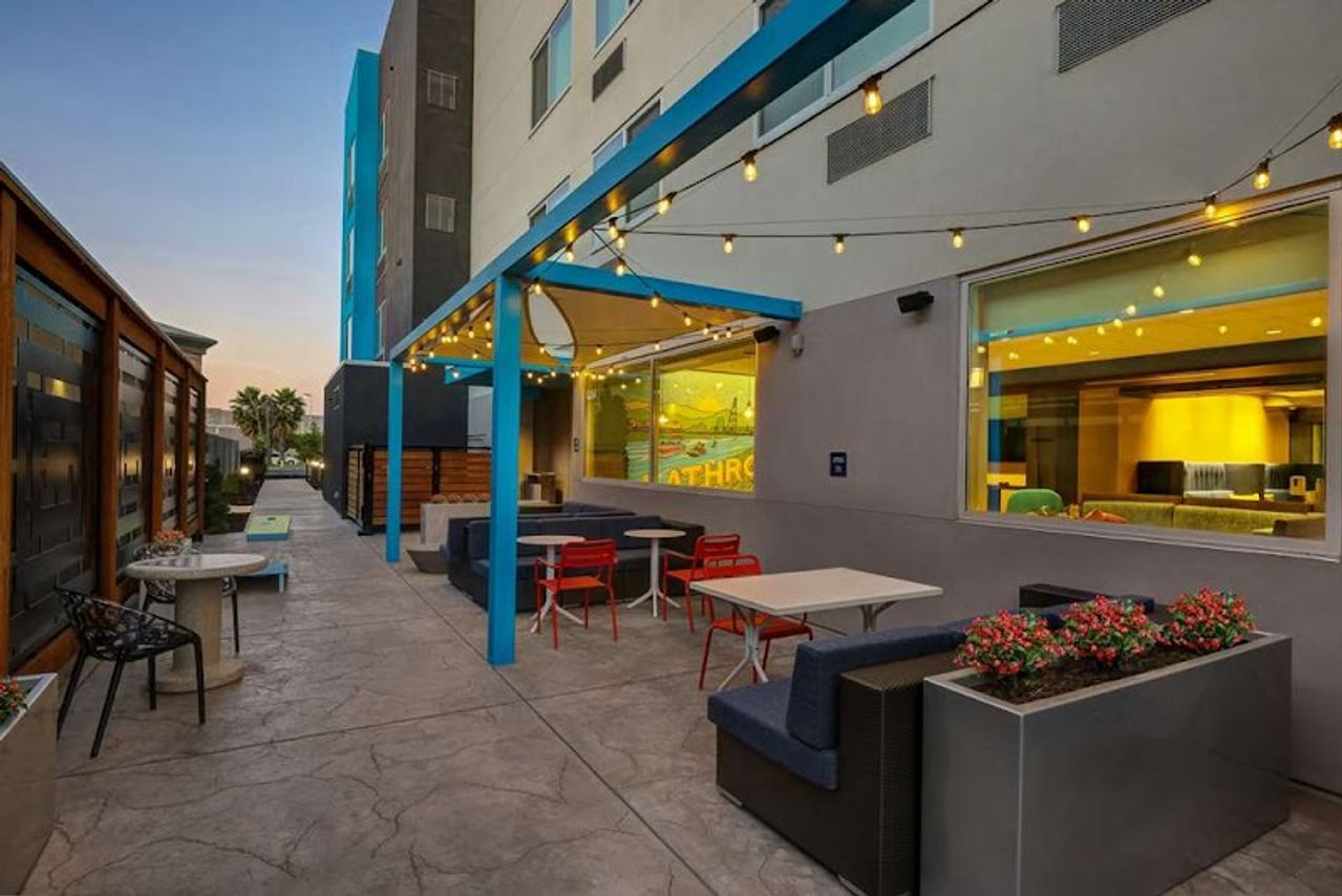 Photo of Tru by Hilton Lathrop