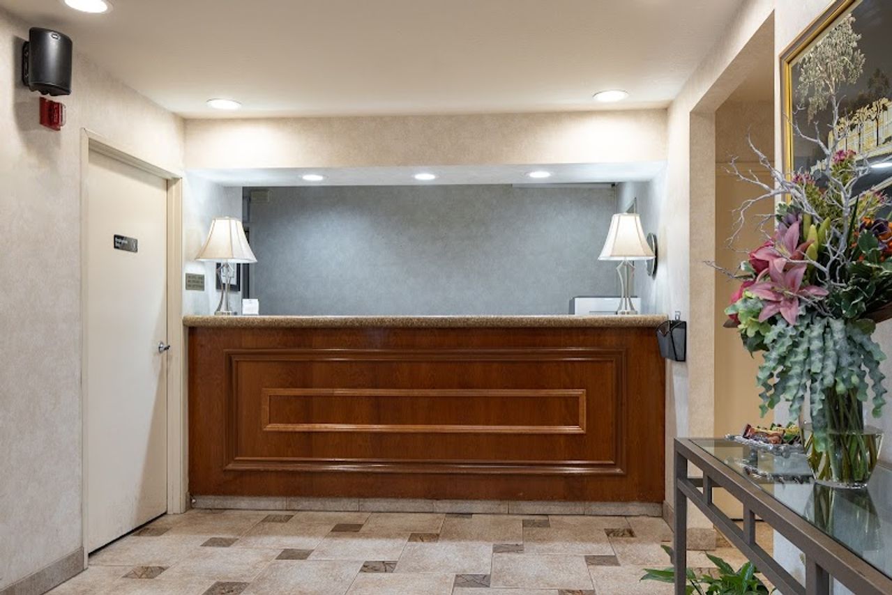 Photo of Atherton Park Inn & Suites Redwood City