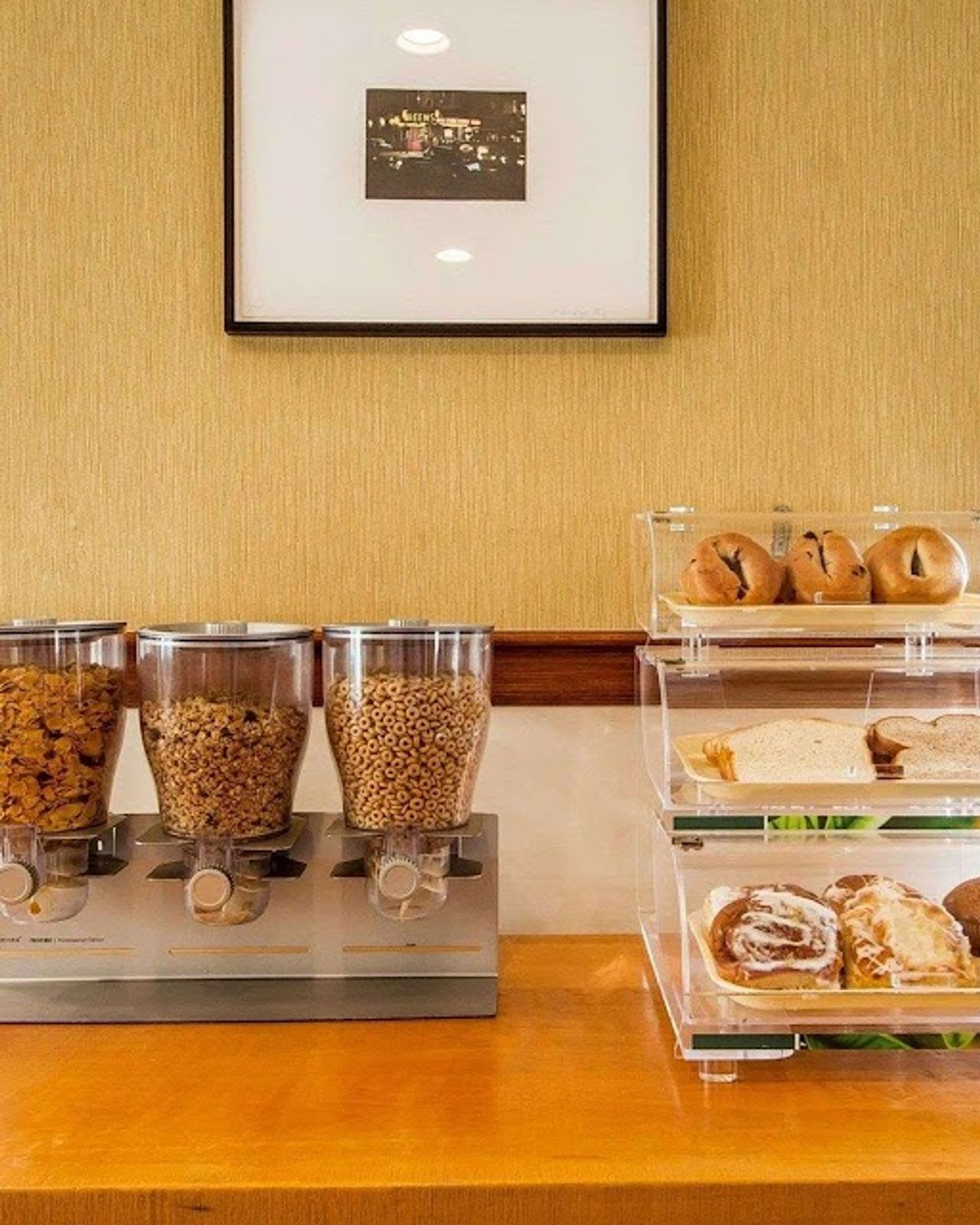Photo of Quality Inn Petaluma - Sonoma