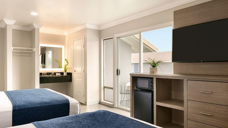 Photo of Torch Lite Inn Santa Cruz CA Hotel