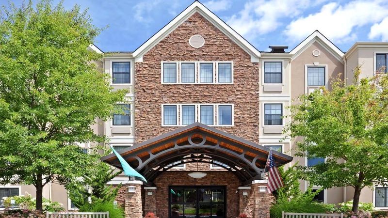 Sonesta ES Suites Portland Vancouver 41st Street