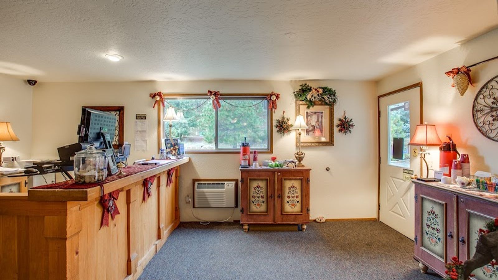 Photo of Alpine Rivers Inn