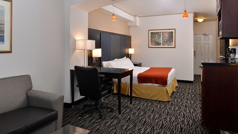 Photo of Holiday Inn Express & Suites Tacoma South - Lakewood, an IHG Hotel