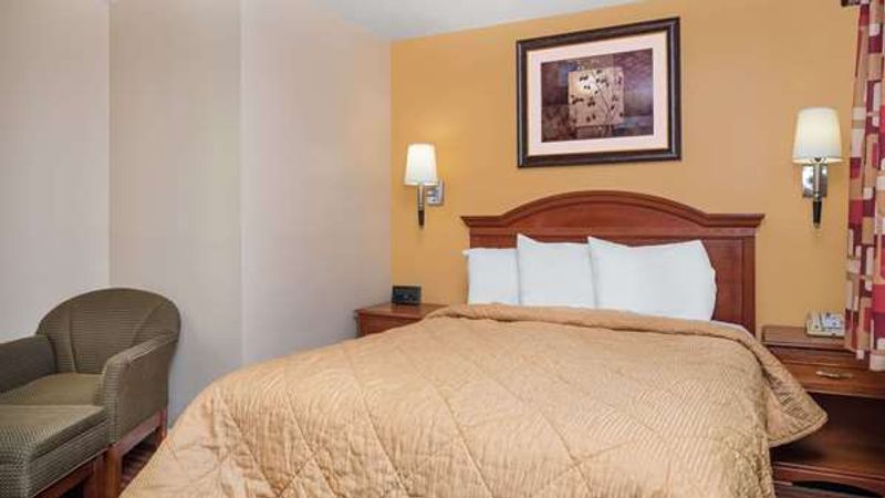 Photo of Travelodge by Wyndham Klamath Falls