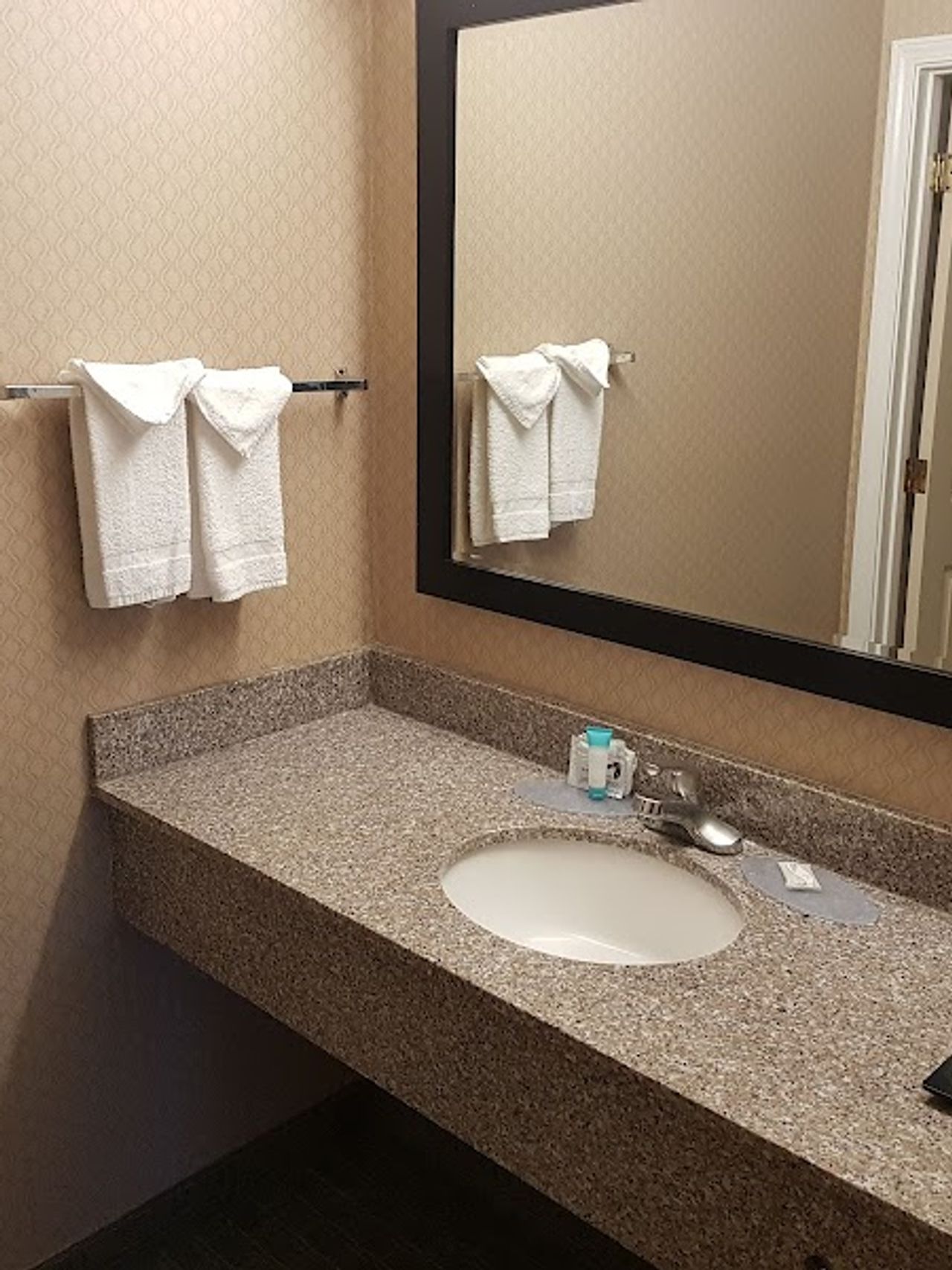 Photo of Regency Inn