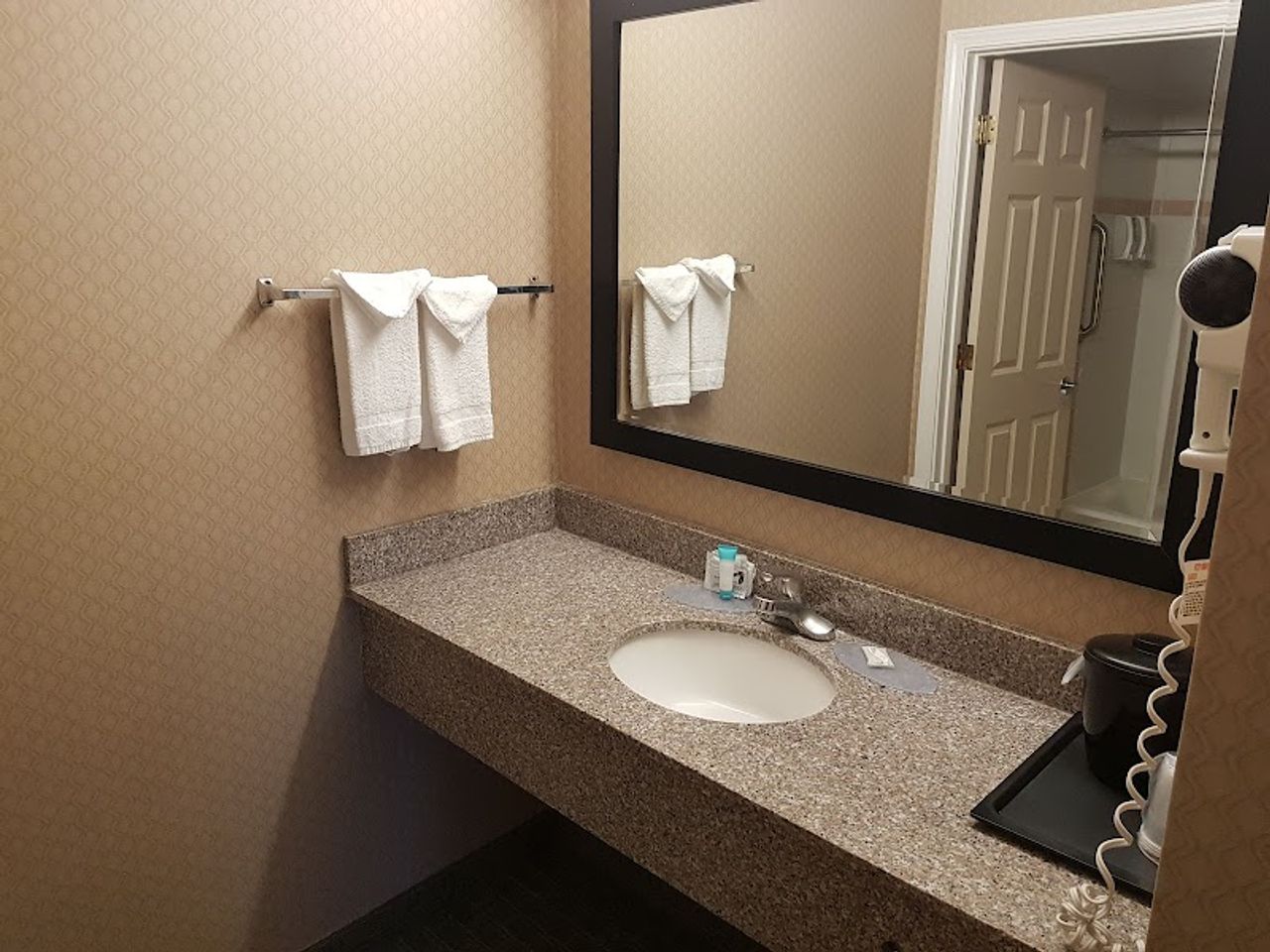 Photo of Regency Inn