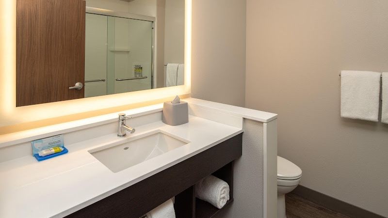 Photo of Holiday Inn Express & Suites Camas- Vancouver, an IHG Hotel