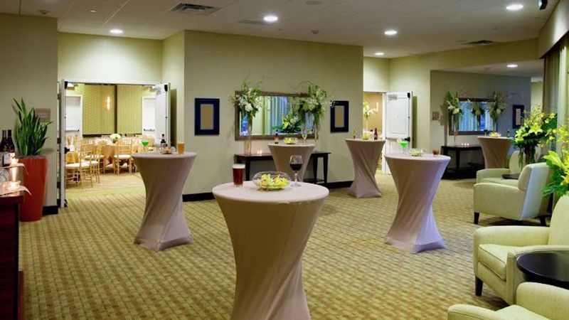 Photo of Hilton Garden Inn Seattle/Bothell, WA