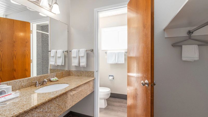 Bathroom at The Seashore Inn on the Beach - Seaside, OR
