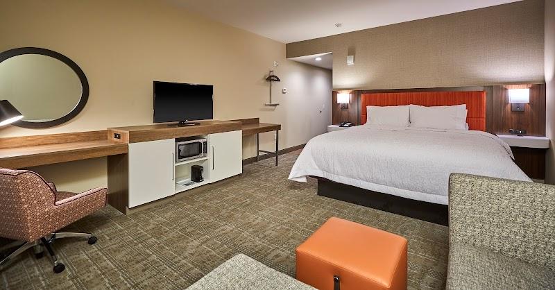 Photo of Hampton Inn & Suites Roseburg