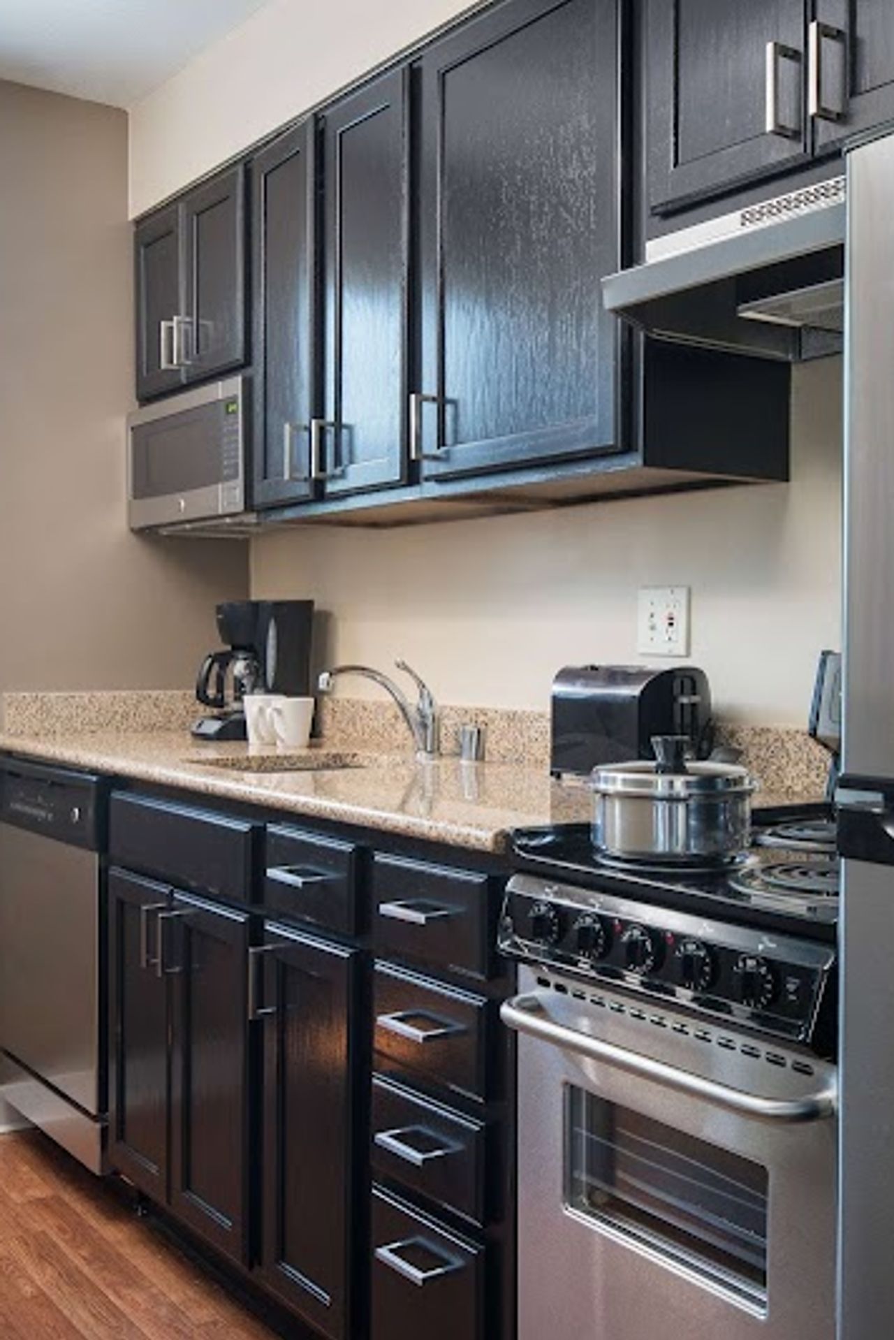 Photo of Sonesta Simply Suites Seattle Renton