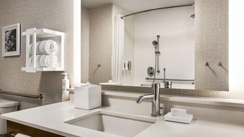 Photo of Hampton Inn & Suites San Mateo-San Francisco Airport