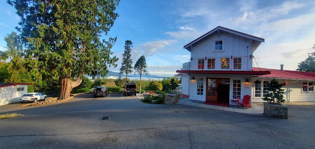 Photo of Ship Harbor Inn