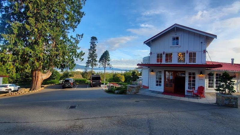 Photo of Ship Harbor Inn