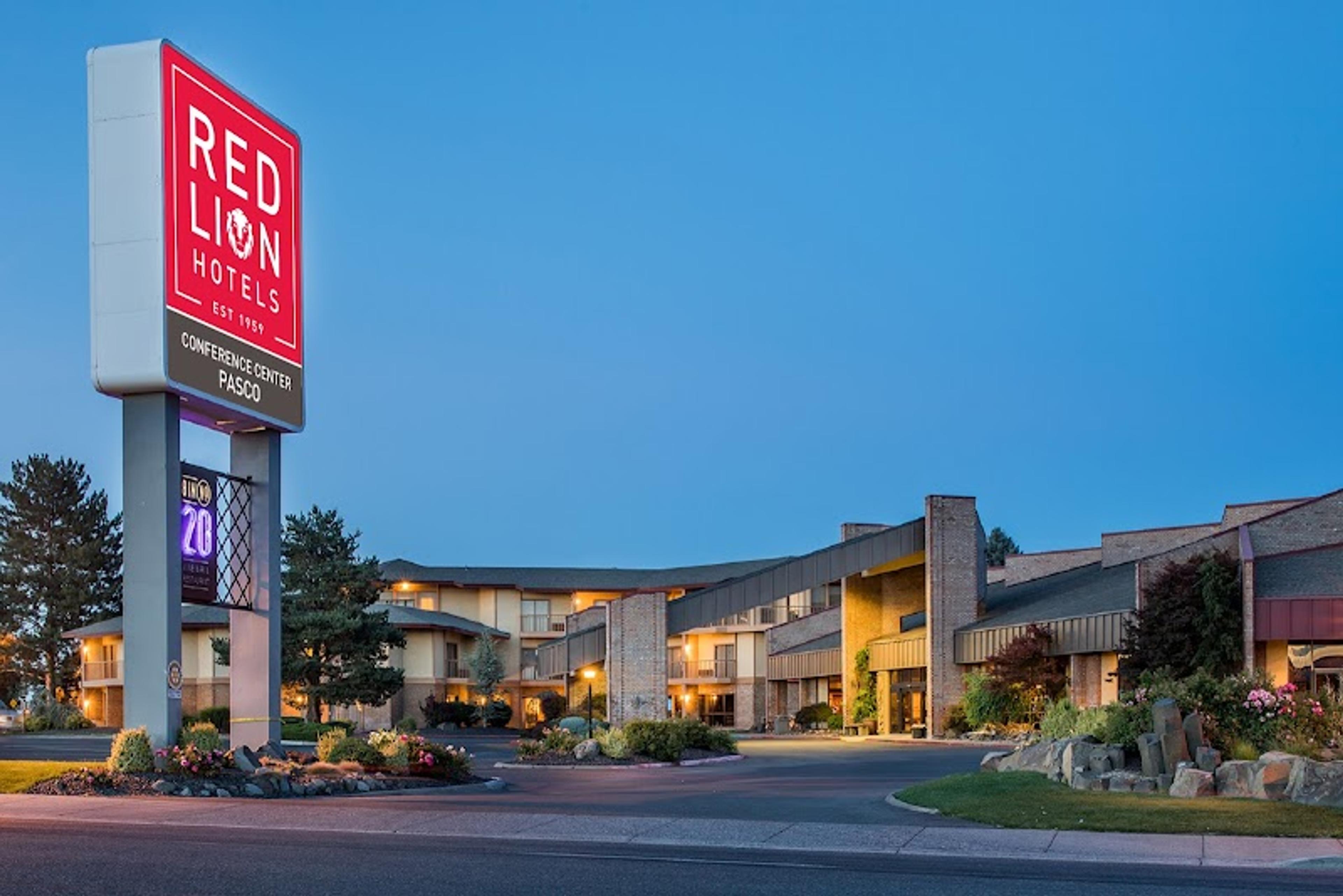 Red Lion Hotel Pasco Airport & Conference Center