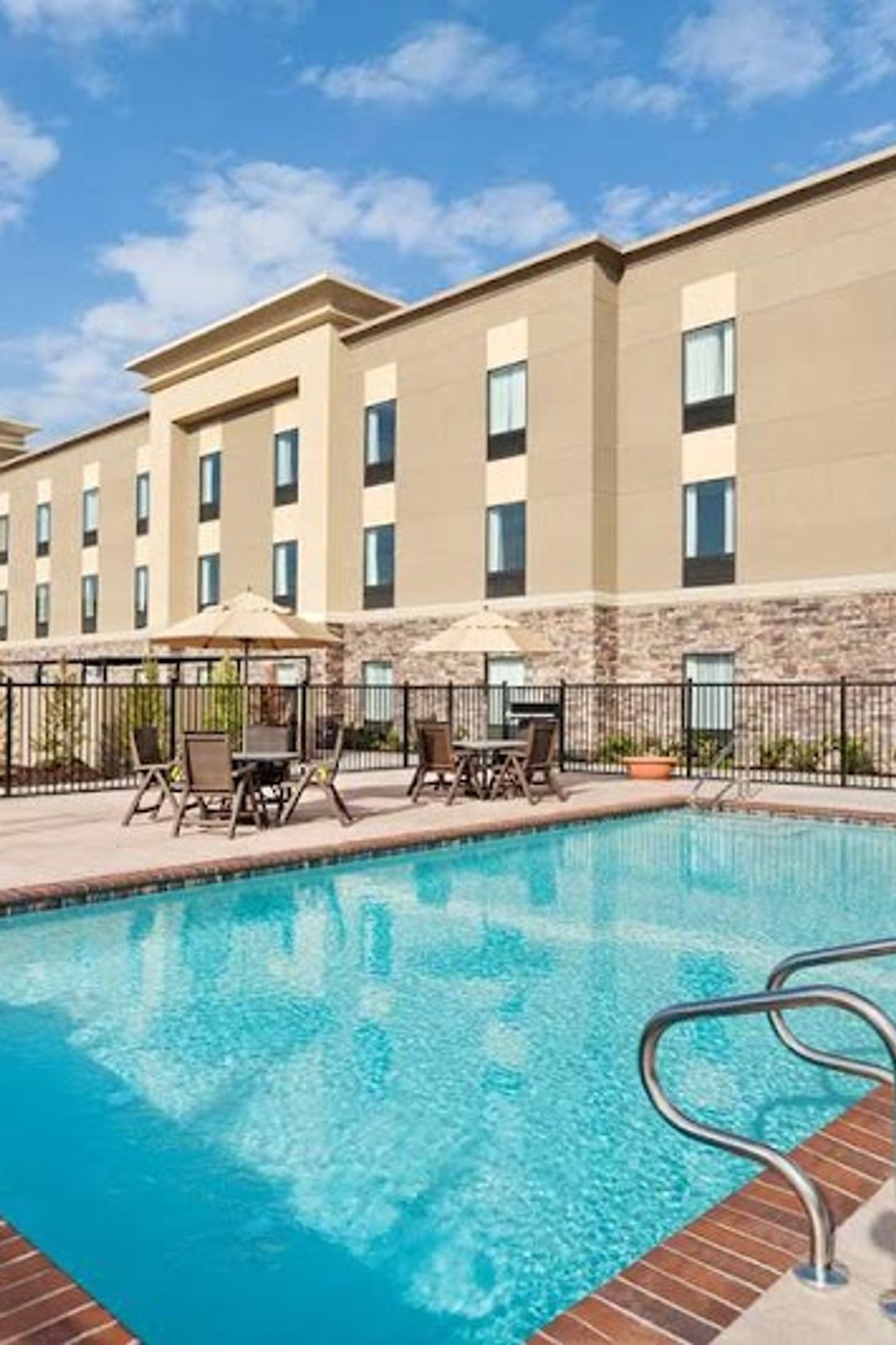 Photo of Hampton Inn Turlock