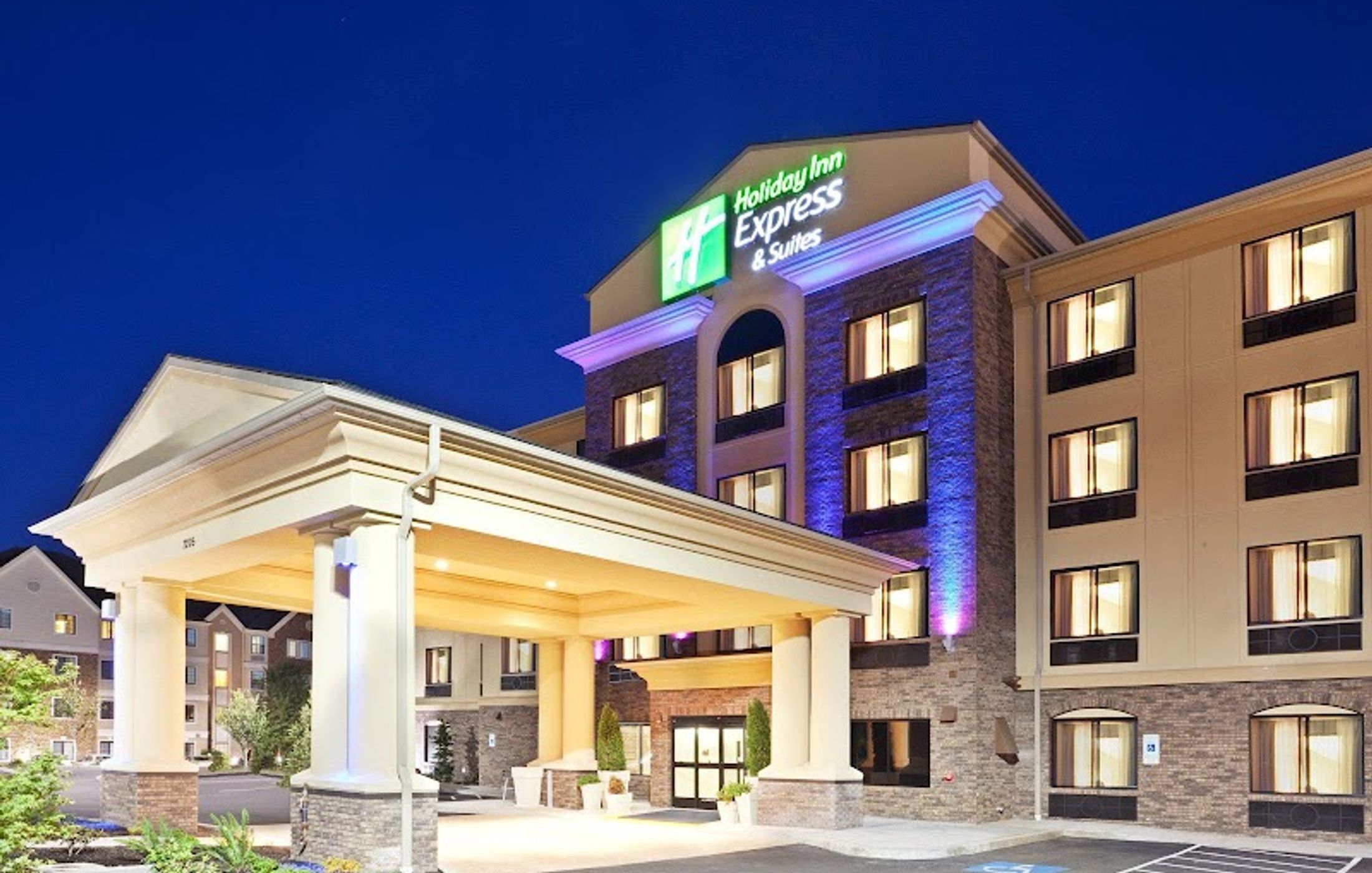 Holiday Inn Express & Suites Vancouver Mall/Portland Area, an IHG Hotel