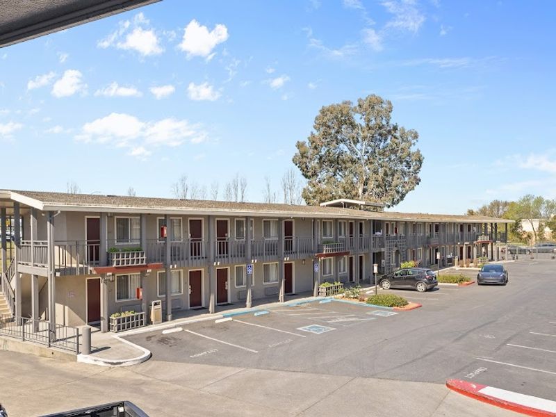 Photo of Best Western Petaluma Inn