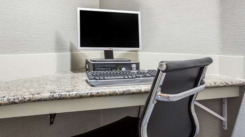 Photo of Hawthorn Suites by Wyndham Livermore Wine Country