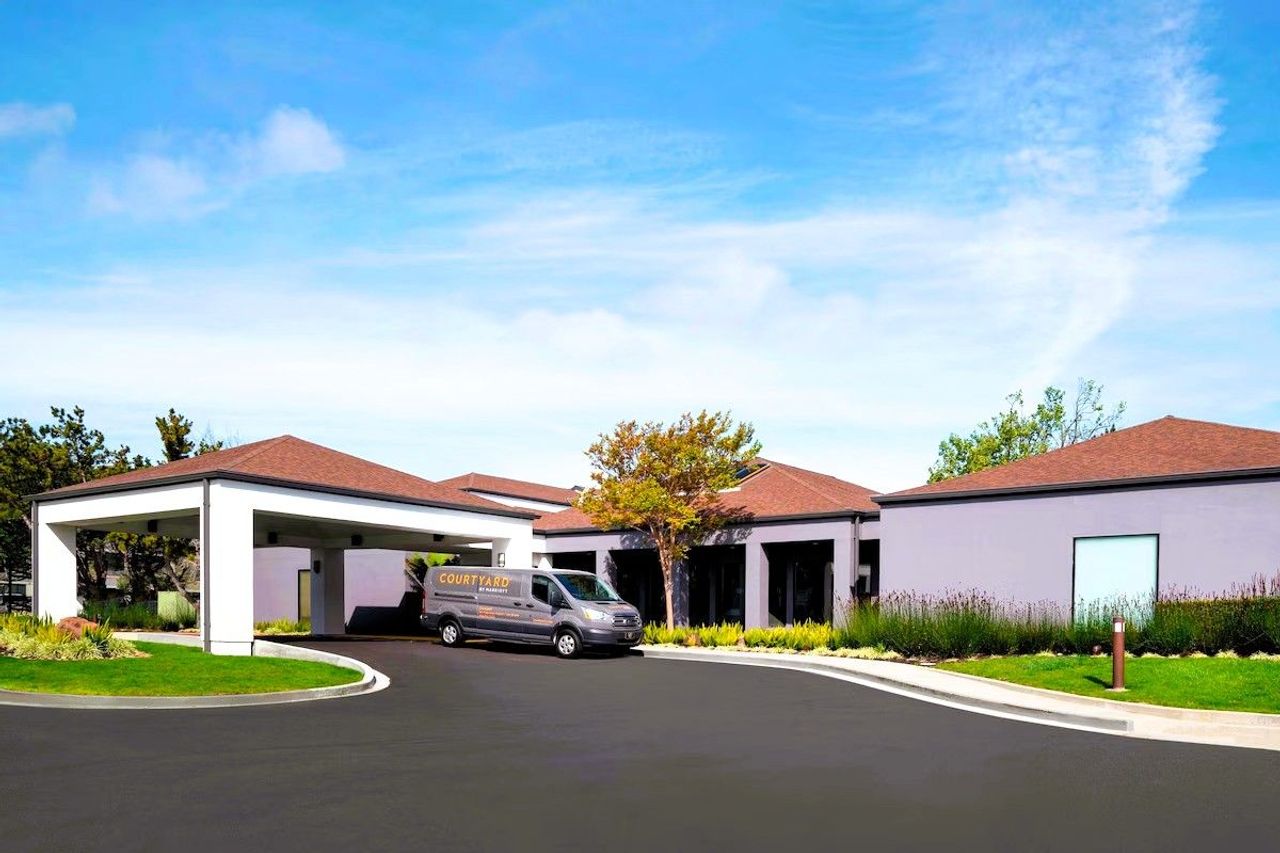 Courtyard San Francisco Airport - Exterior