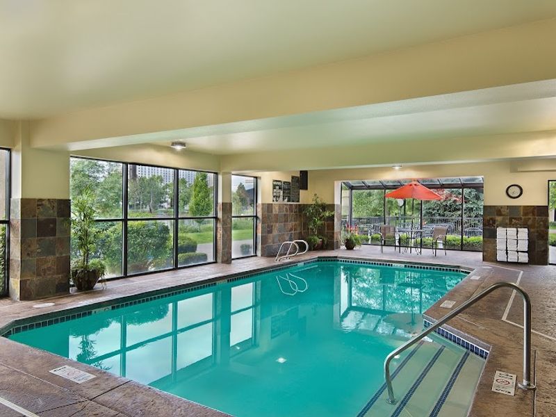 Photo of Oxford Suites Spokane