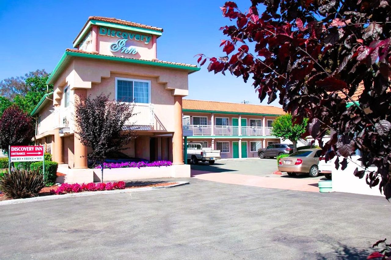 Discovery Inn Hayward - Castro Valley