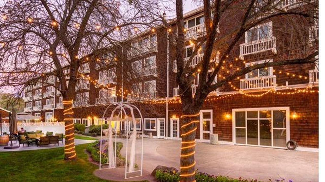 Photo of Lake Natoma Inn