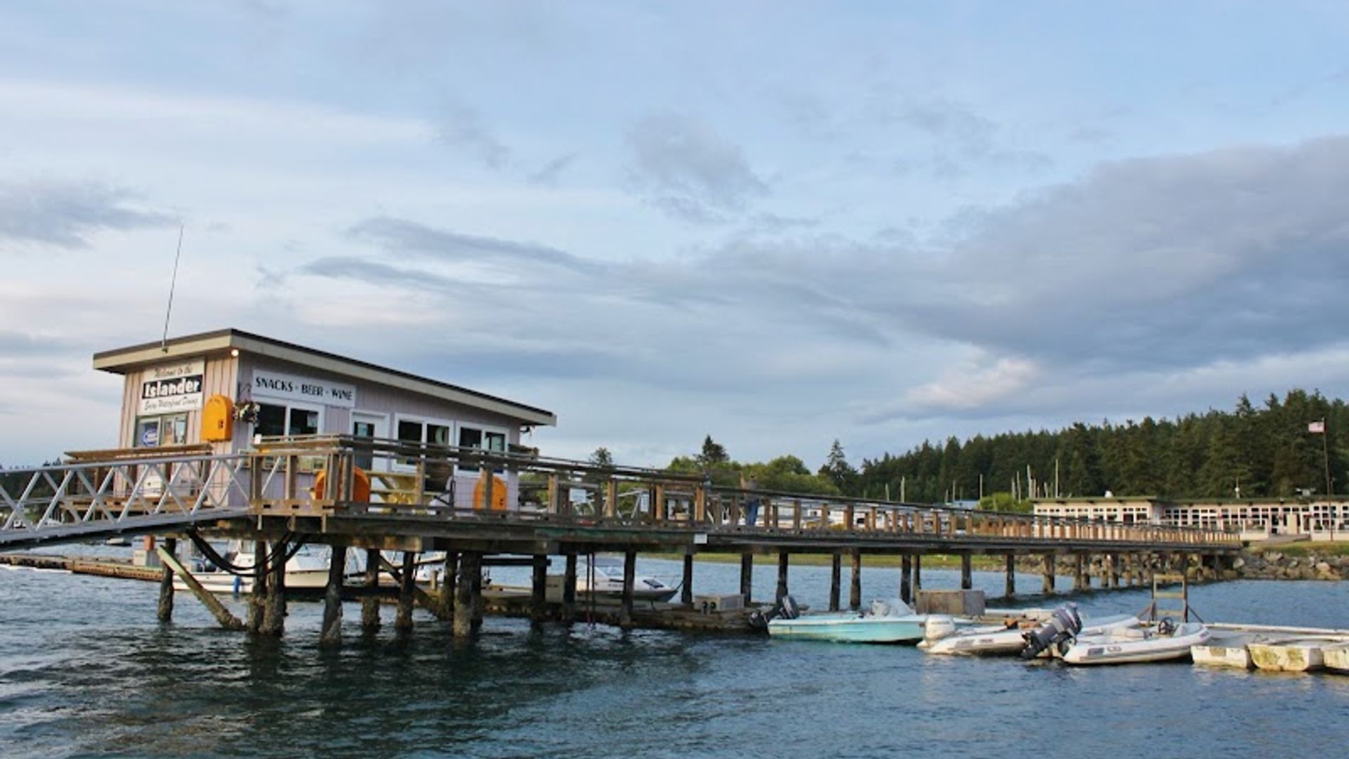 Lopez Islander Resort and Marina