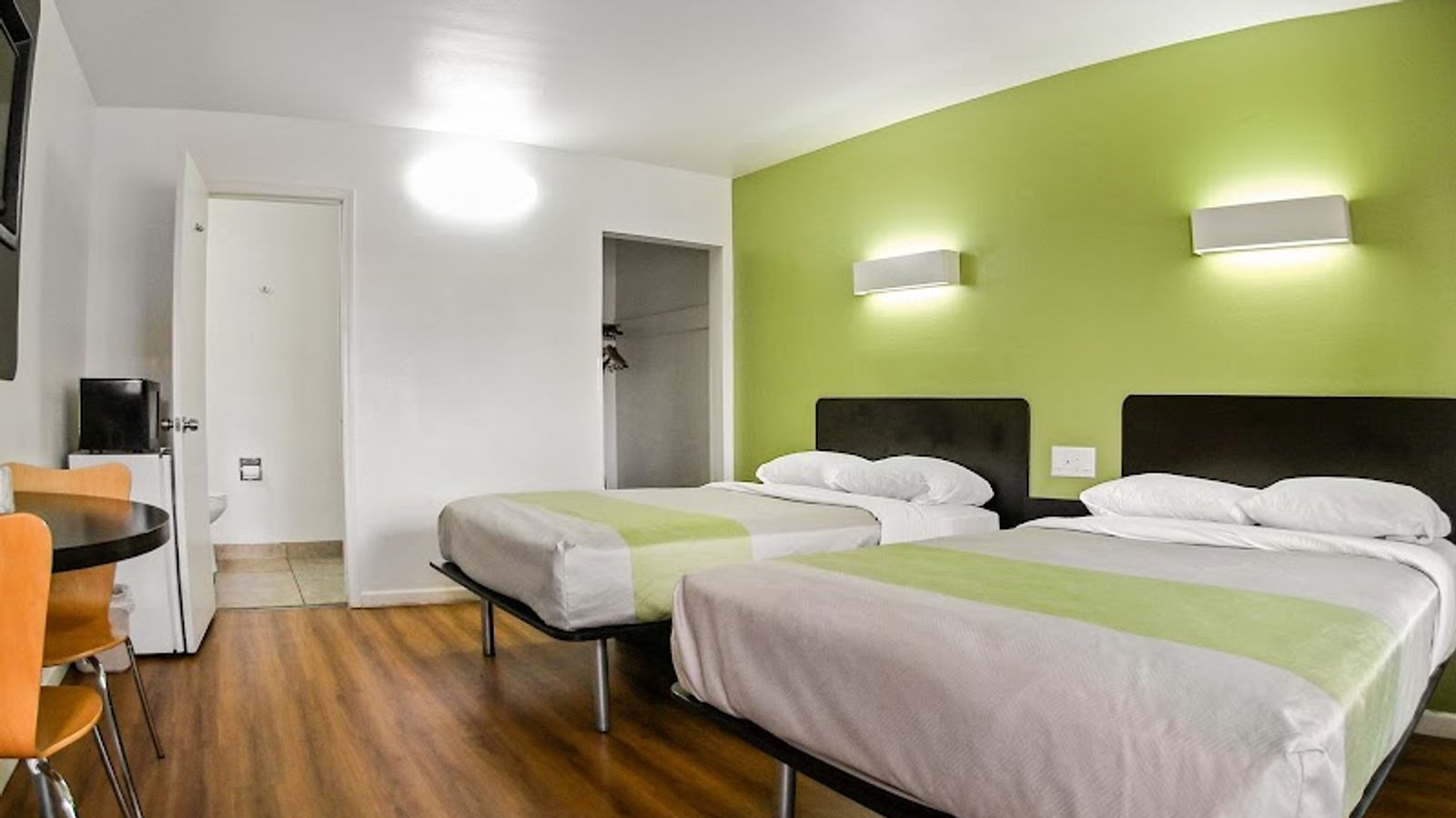 Photo of Motel 6 Visalia, CA