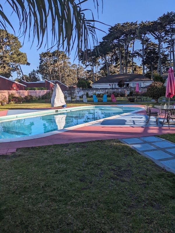 Photo of Butterfly Grove Inn - Outdoor Pool