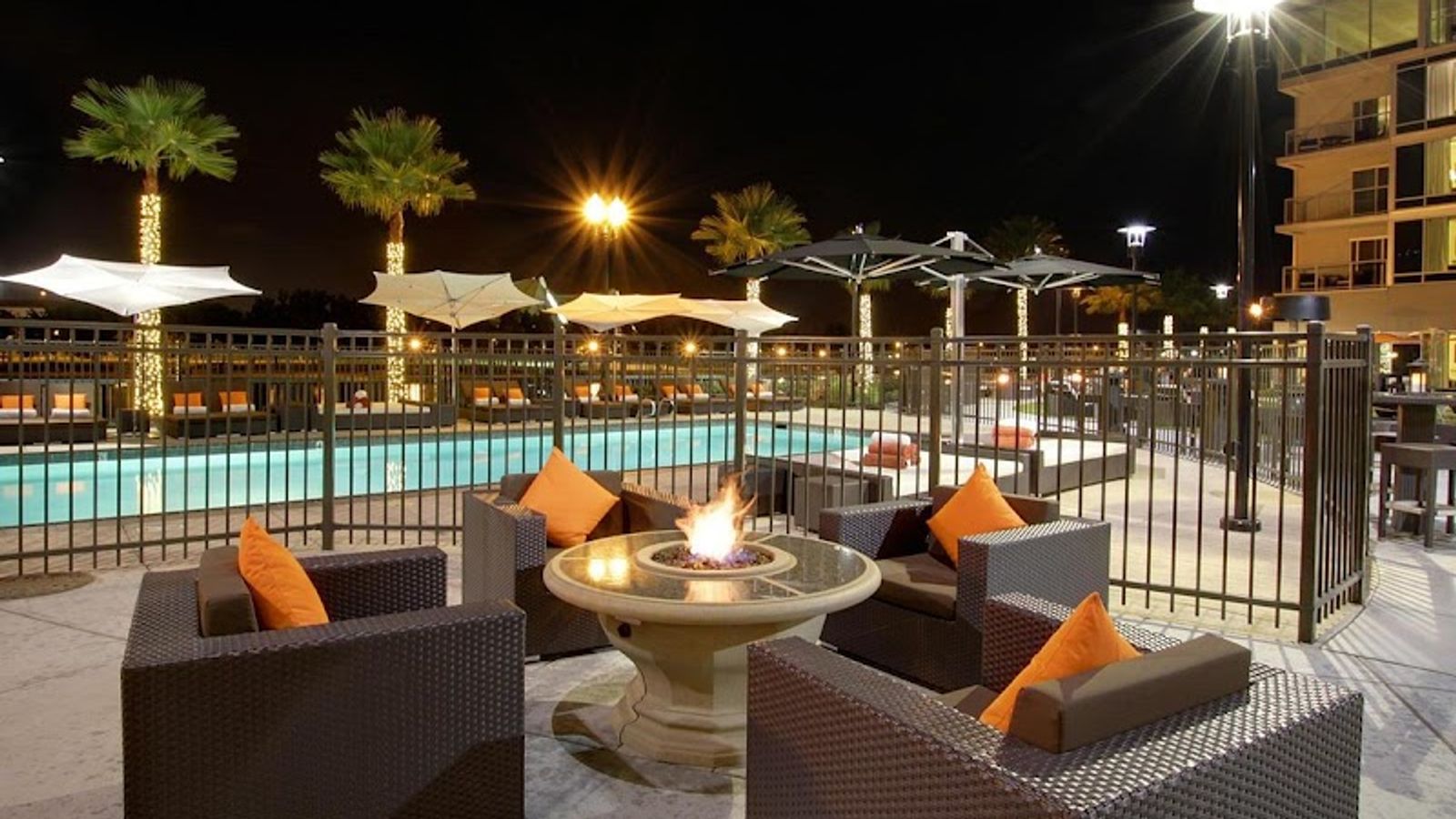 Photo of University Plaza Waterfront Hotel